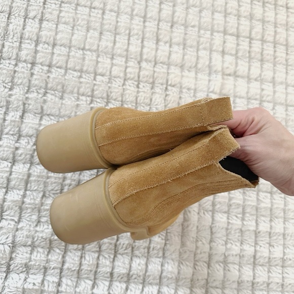 Dolce Vita Celia Women's Tan Suede Ankle Boots - Picture 4 of 5